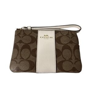 Coach Wristlet Leather Brown and Ivory Corner Zipper with Gold Hardware, EUC